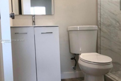 Снять в аренду виллу или дом в Майами, Флорида 3 спальни, 114.08м2, № 2005625 - фото 13