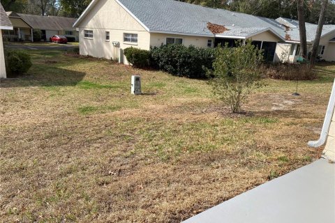House in Ocala, Florida 2 bedrooms, 129.51 sq.m. № 2206181 - photo 25