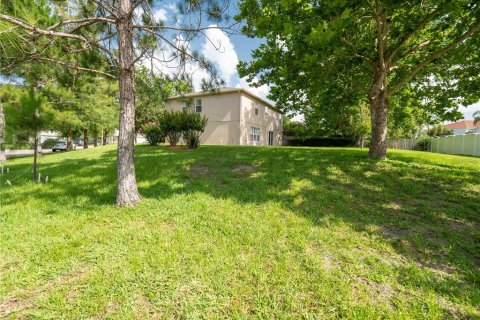 House in Orlando, Florida 4 bedrooms, 302.68 sq.m. № 1780911 - photo 5