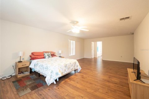 House in Orlando, Florida 4 bedrooms, 302.68 sq.m. № 1780911 - photo 23