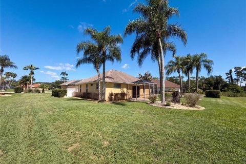 House in Sebring, Florida 3 bedrooms, 192.31 sq.m. № 2207856 - photo 5