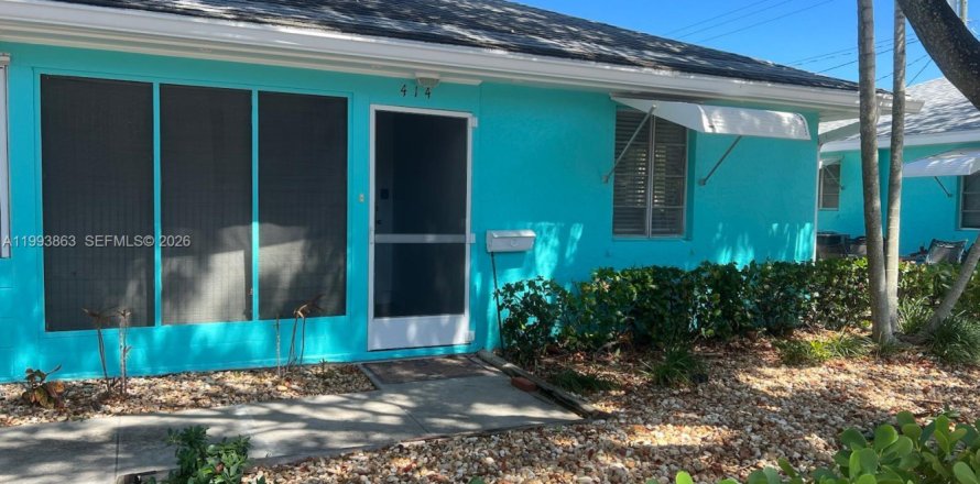 Квартира в Лейк-Уорт, Флорида 1 спальня, 60.39м2 № 2055676