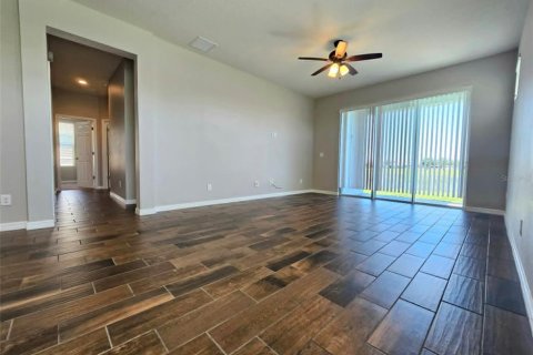 Villa ou maison à louer à Riverview, Floride: 4 chambres, 190.08 m2 № 2401172 - photo 10