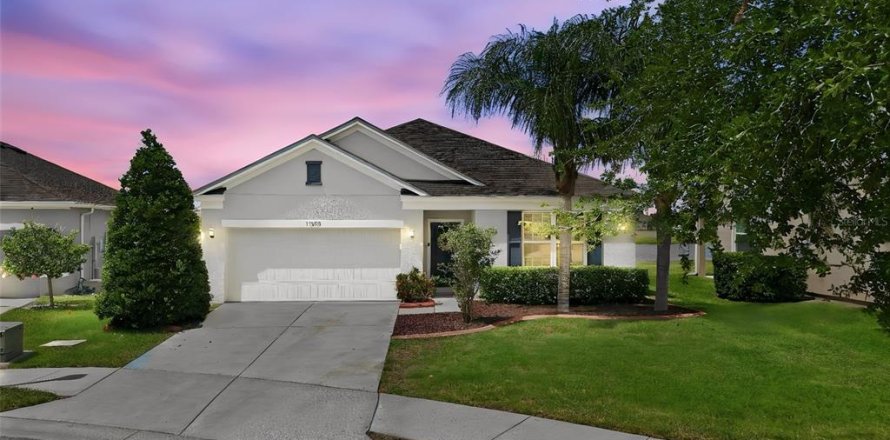 Villa ou maison à Riverview, Floride 4 chambres, 190.08 m2 № 2401172