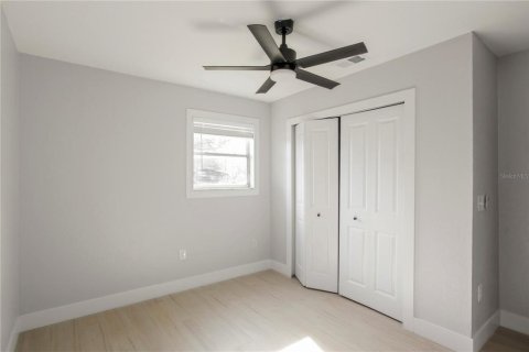 Casa en venta en Orlando, Florida, 4 dormitorios, 134.34 m2 № 2118138 - foto 22