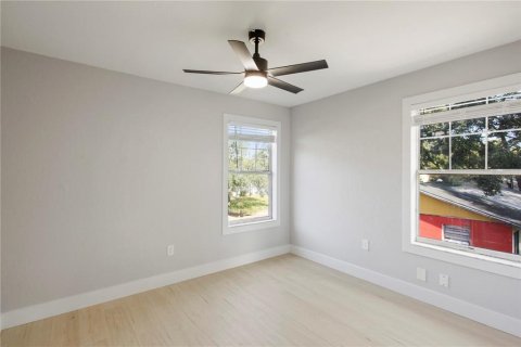 Casa en venta en Orlando, Florida, 4 dormitorios, 134.34 m2 № 2118138 - foto 14