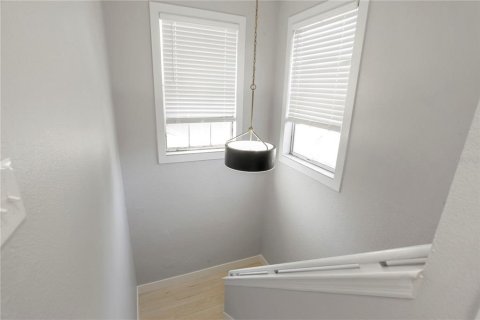Casa en venta en Orlando, Florida, 4 dormitorios, 134.34 m2 № 2118138 - foto 27