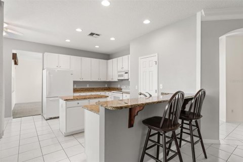 Villa ou maison à vendre à Orlando, Floride: 4 chambres, 250.93 m2 № 2151632 - photo 17