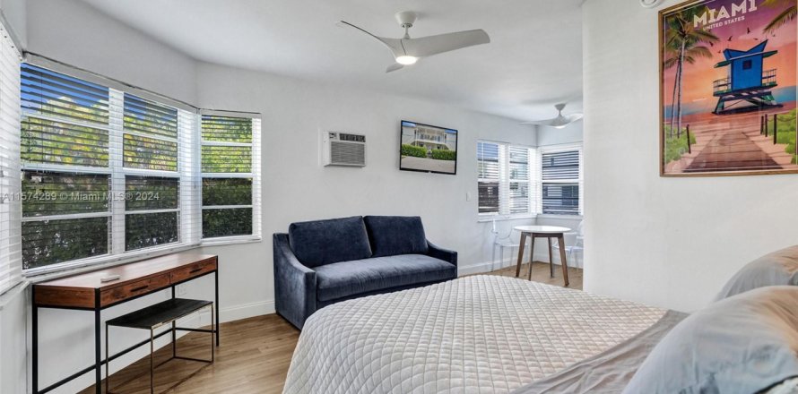 Studio à Miami Beach, Floride № 1700776
