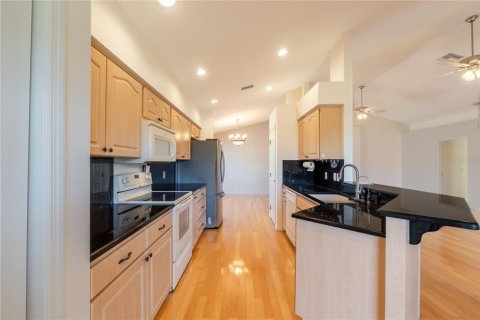 Casa en venta en Hernando, Florida, 3 dormitorios, 185.8 m2 № 2098752 - foto 14