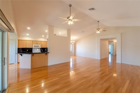 Casa en venta en Hernando, Florida, 3 dormitorios, 185.8 m2 № 2098752 - foto 10
