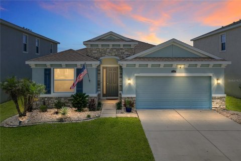 Casa en Wesley Chapel, Florida 4 dormitorios, 189.24 m2 № 2207174