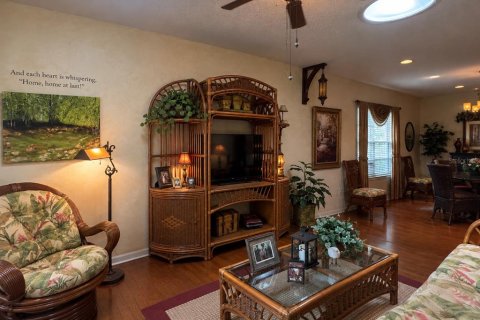 Villa ou maison à vendre à Sanford, Floride: 3 chambres, 164.25 m2 № 2419777 - photo 9