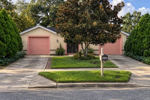 Villa ou maison à vendre à Sanford, Floride: 3 chambres, 164.25 m2 № 2419777 - photo 20