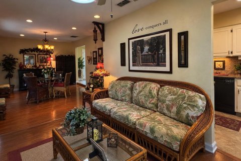 Villa ou maison à vendre à Sanford, Floride: 3 chambres, 164.25 m2 № 2419777 - photo 10