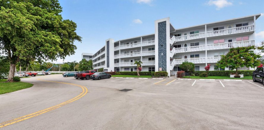 Condo in Deerfield Beach, Florida, 2 bedrooms  № 2246464