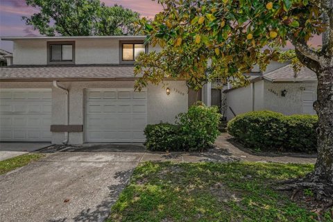 Townhouse in Tampa, Florida 2 bedrooms, 101.82 sq.m. № 2216827
