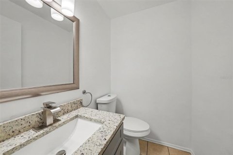 Touwnhouse à vendre à Tampa, Floride: 2 chambres, 101.82 m2 № 2216827 - photo 9
