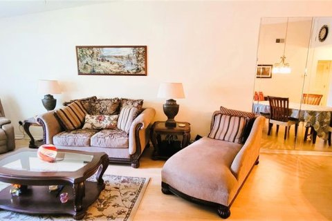 Condominio en venta en Palm Harbor, Florida, 2 dormitorios, 123.84 m2 № 1680127 - foto 4