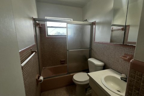 Copropriété à louer à Dania Beach, Floride: 2 chambres, 64.1 m2 № 2084946 - photo 4