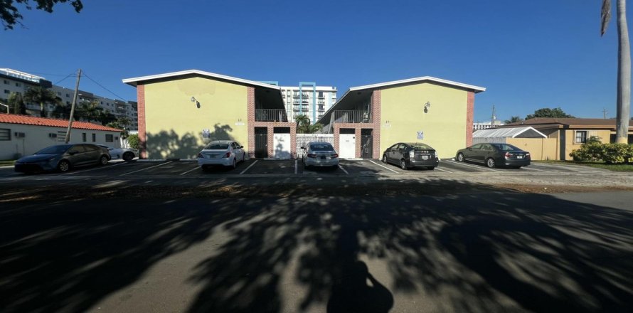 Condo à Dania Beach, Floride, 2 chambres  № 2084946