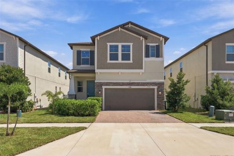 Casa en Tampa, Florida 4 dormitorios, 233 m2 № 2399420