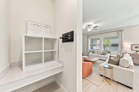 Casa en venta en Tampa, Florida, 4 dormitorios, 233 m2 № 2399420 - foto 19