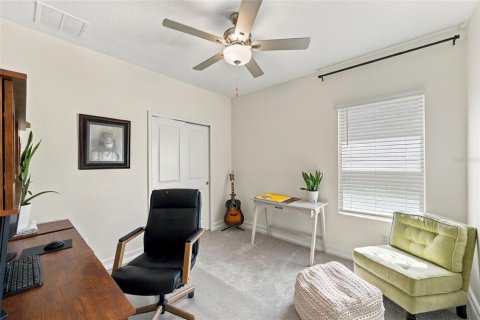 Casa en venta en Tampa, Florida, 4 dormitorios, 233 m2 № 2399420 - foto 28