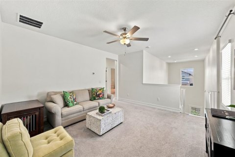 Casa en venta en Tampa, Florida, 4 dormitorios, 233 m2 № 2399420 - foto 21