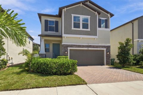Casa en venta en Tampa, Florida, 4 dormitorios, 233 m2 № 2399420 - foto 2