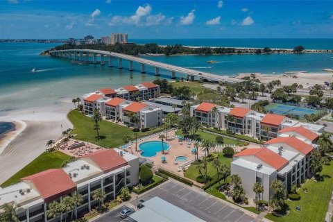 Copropriété à vendre à Clearwater, Floride: 2 chambres, 151.43 m2 № 2202170 - photo 4