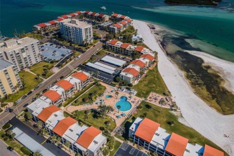 Copropriété à vendre à Clearwater, Floride: 2 chambres, 151.43 m2 № 2202170 - photo 24