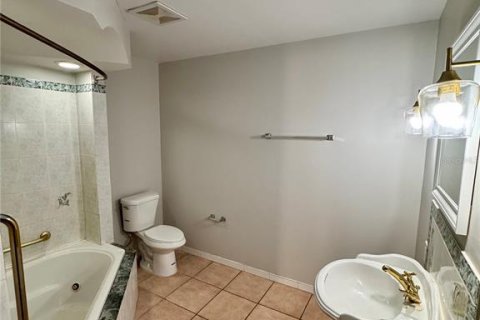 Casa en venta en Sanford, Florida, 4 dormitorios, 198.63 m2 № 1917176 - foto 13