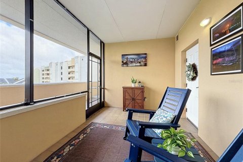Condo in Sanford, Florida, 2 bedrooms  № 2379070 - photo 9