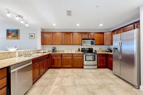 Condo in Sanford, Florida, 2 bedrooms  № 2379070 - photo 14