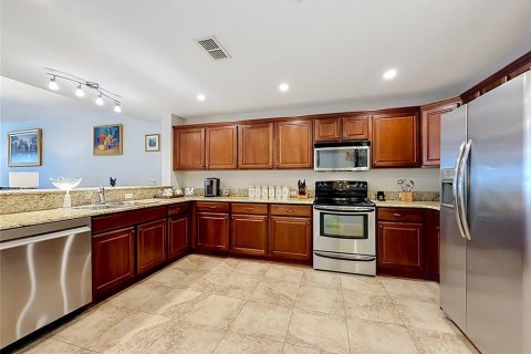 Condo in Sanford, Florida, 2 bedrooms  № 2379070 - photo 15