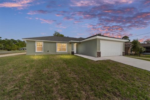 Villa ou maison à vendre à Citrus Springs, Floride: 3 chambres, 130.06 m2 № 1657904 - photo 2