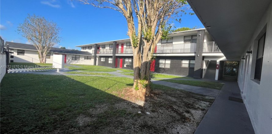 Appartement à St. Lucie, Floride 2 chambres, 66.89 m2 № 1472284