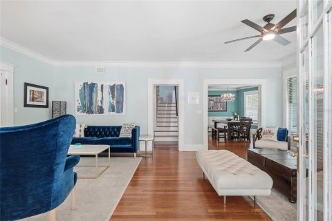 Casa en venta en Tampa, Florida, 5 dormitorios, 326.55 m2 № 2151624 - foto 13