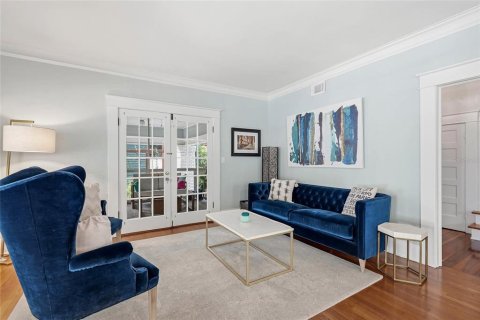 Casa en venta en Tampa, Florida, 5 dormitorios, 326.55 m2 № 2151624 - foto 14
