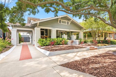 Casa en venta en Tampa, Florida, 5 dormitorios, 326.55 m2 № 2151624 - foto 6