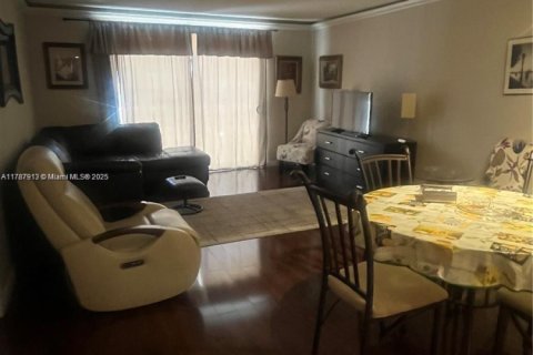 Copropriété à louer à Hallandale Beach, Floride: 1 chambre, 72.46 m2 № 1939491 - photo 6
