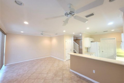Townhouse in Bradenton, Florida 2 bedrooms, 138.98 sq.m. № 1906067 - photo 4