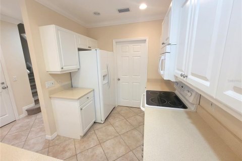 Townhouse in Bradenton, Florida 2 bedrooms, 138.98 sq.m. № 1906067 - photo 8