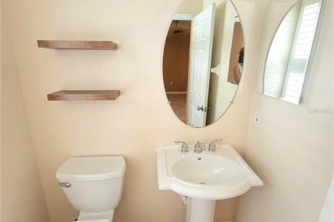 Townhouse in Bradenton, Florida 2 bedrooms, 138.98 sq.m. № 1906067 - photo 22
