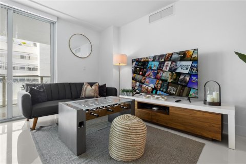 Купить кондоминиум в Бей-Харбор-Айлендс, Флорида 2 спальни, 88.72м2, № 2002906 - фото 17