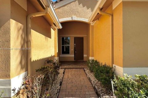 Купить виллу или дом в Уэстон, Флорида 6 спален, 279.82м2, № 2010506 - фото 4