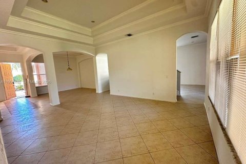 Купить виллу или дом в Уэстон, Флорида 6 спален, 279.82м2, № 2010506 - фото 9