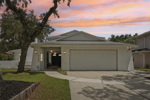 Casa en venta en Temple Terrace, Florida, 5 dormitorios, 226.12 m2 № 1851743 - foto 4
