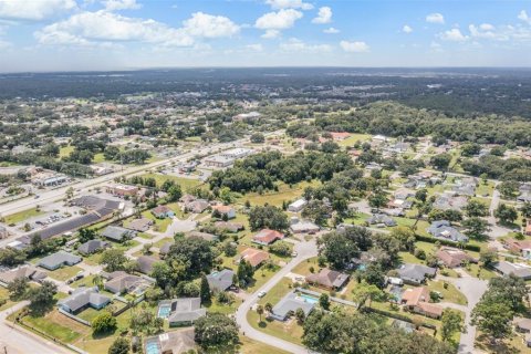 House in Lakeland, Florida 3 bedrooms, 215.9 sq.m. № 1914540 - photo 30
